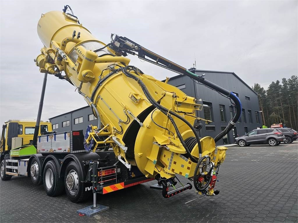 Vakuum lastebil Iveco RAVO WUKO FOR CHANNEL CLEANING druck saug kanal: bilde 14