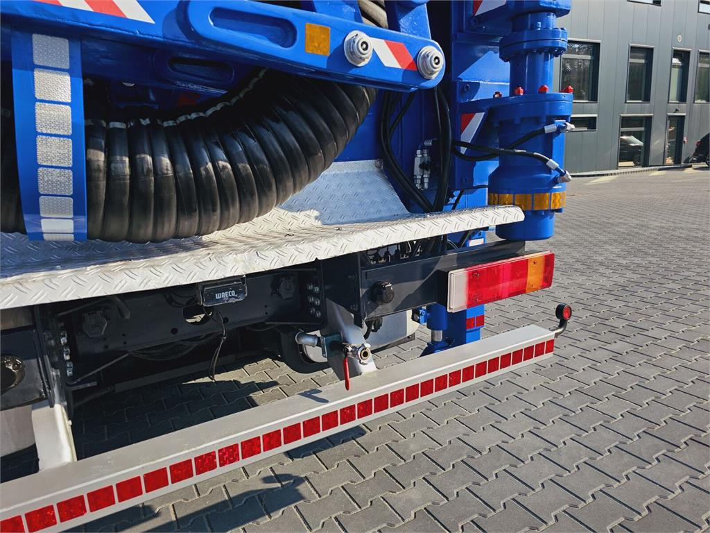 Vakuum lastebil Iveco Saugbagger vacuum cleaner excavator sucking loos: bilde 16 Vakuum lastebil Iveco Saugbagger vacuum cleaner excavator sucking loos: bilde 16