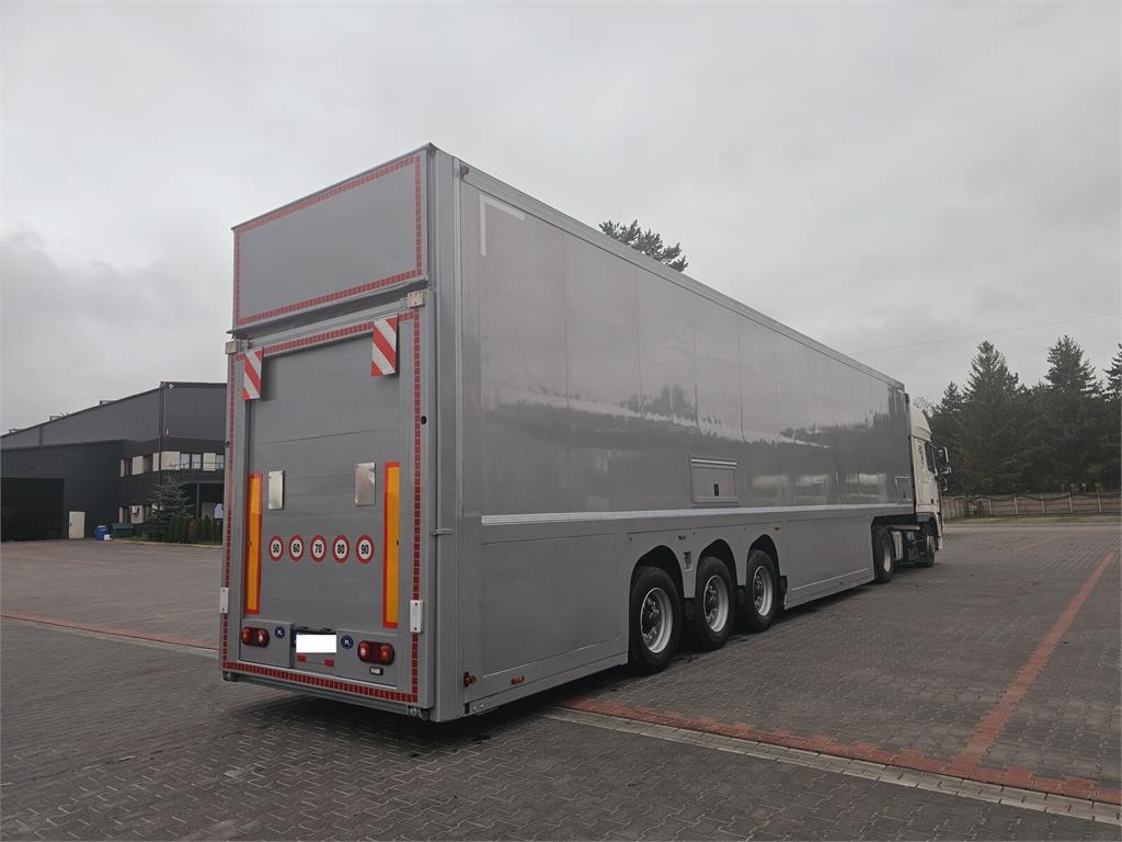 Langendorf DOUBLE LOADING FOR MOTOR COSMETICS Flexliner Inloa - Kjølehenger: bilde 5 Langendorf DOUBLE LOADING FOR MOTOR COSMETICS Flexliner Inloa - Kjølehenger: bilde 5
