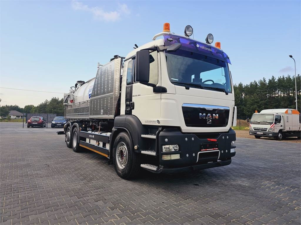 MAN JUROP VJC9 / 5 2010 WUKO for collecting liquid was - Vakuum lastebil: bilde 2 MAN JUROP VJC9 / 5 2010 WUKO for collecting liquid was - Vakuum lastebil: bilde 2