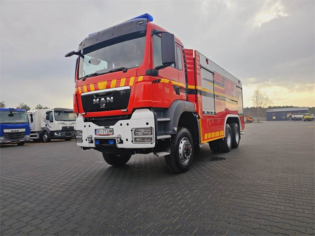 MAN TGS 26.440 6x6 9500 l water + 950 foam Stolarczyk - Brannbil: bilde 1 MAN TGS 26.440 6x6 9500 l water + 950 foam Stolarczyk - Brannbil: bilde 1