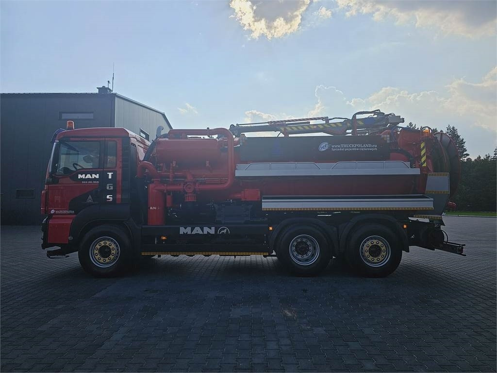 MAN WUKO LARSEN for collecting liquid waste - Vakuum lastebil: bilde 4 MAN WUKO LARSEN for collecting liquid waste - Vakuum lastebil: bilde 4