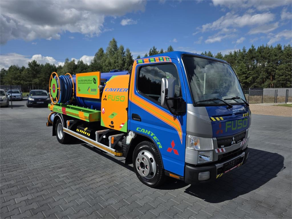 Mitsubishi ROM KOKS SMART COMBI WUKO HOT WATER FOR CLEANING S - Vakuum lastebil: bilde 2 Mitsubishi ROM KOKS SMART COMBI WUKO HOT WATER FOR CLEANING S - Vakuum lastebil: bilde 2