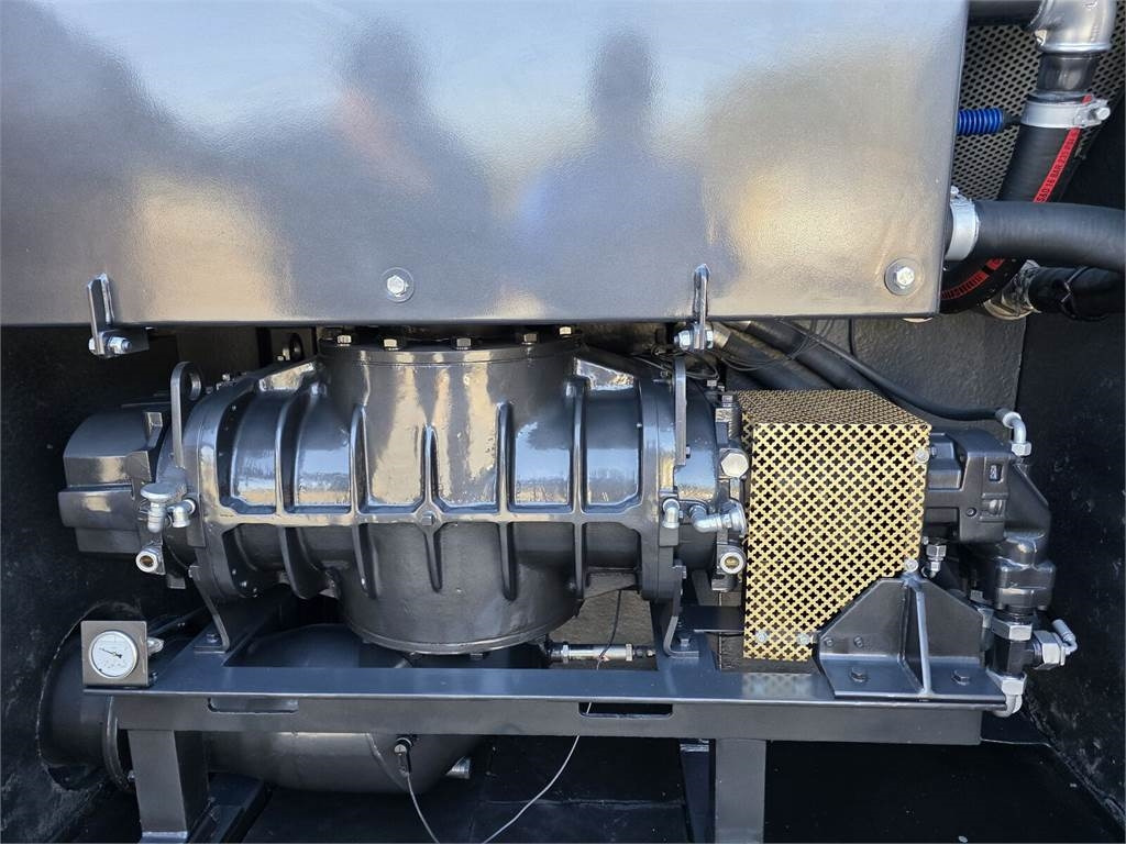 Vakuum lastebil Scania Larsen FlexVac 311 Vacuum suction loader: bilde 15