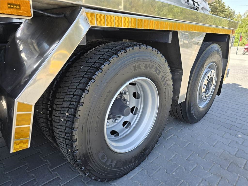 Vakuum lastebil Scania Saugbagger Larsen FlexVac 311 Vacuum suction loade: bilde 12