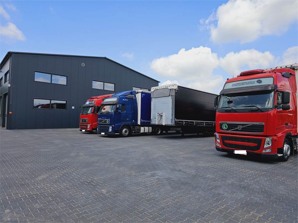 Leie Volvo FH13 XXL EURO 5 2011 + KRONE MEGA RAISE Volvo FH13 XXL EURO 5 2011 + KRONE MEGA RAISE: bilde 44 Leie Volvo FH13 XXL EURO 5 2011 + KRONE MEGA RAISE Volvo FH13 XXL EURO 5 2011 + KRONE MEGA RAISE: bilde 44