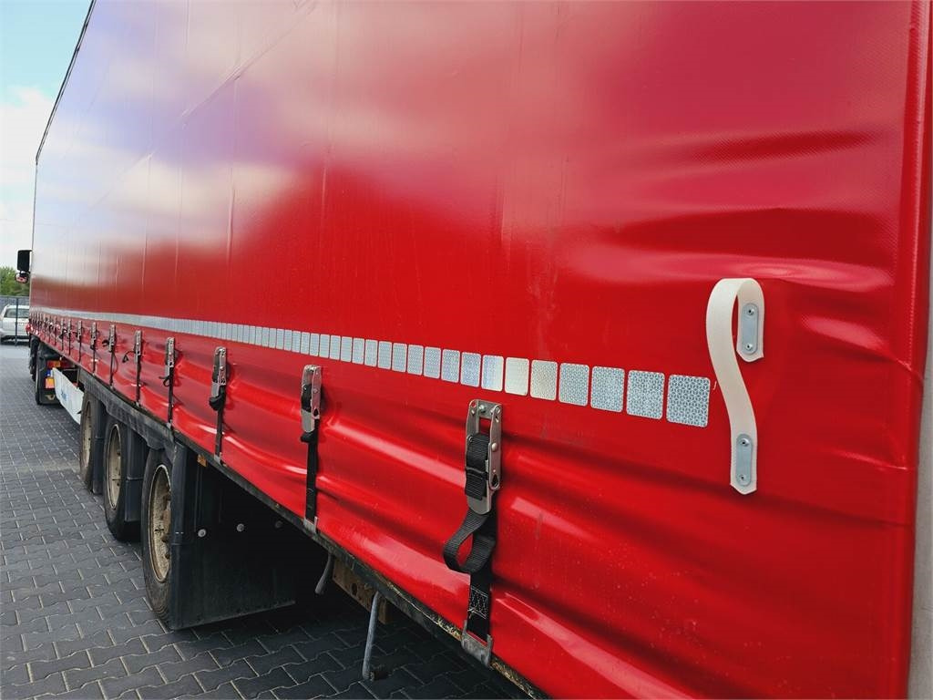 Leie Volvo FH13 XXL EURO 5 2011 + KRONE MEGA RAISE Volvo FH13 XXL EURO 5 2011 + KRONE MEGA RAISE: bilde 34 Leie Volvo FH13 XXL EURO 5 2011 + KRONE MEGA RAISE Volvo FH13 XXL EURO 5 2011 + KRONE MEGA RAISE: bilde 34