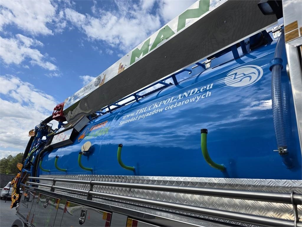 MAN WUKO KAISER EUR-MARK PKL 7.9 FOR CLEANING SEWAGE E - Utility-/ Spesiell maskin: bilde 2 MAN WUKO KAISER EUR-MARK PKL 7.9 FOR CLEANING SEWAGE E - Utility-/ Spesiell maskin: bilde 2