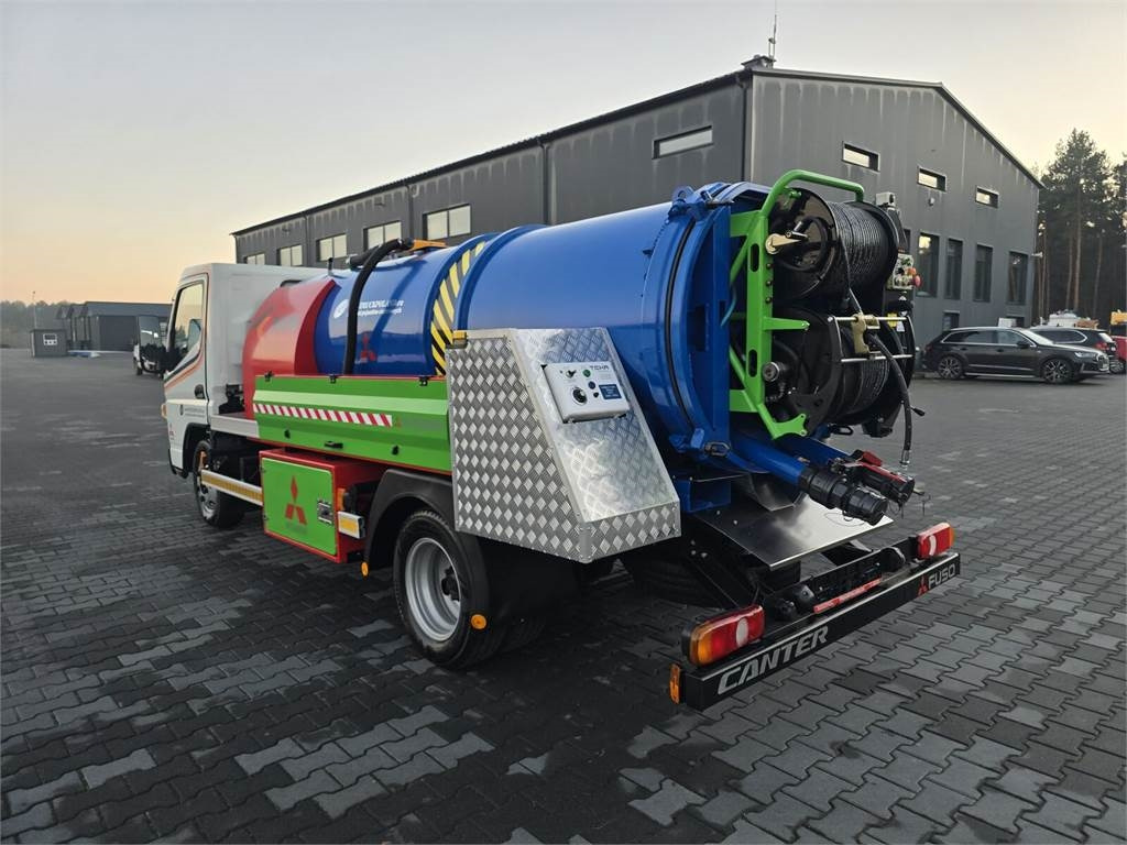 Mitsubishi ROM KOKS SMART COMBI WUKO HOT WATER FOR CLEANING S - Utility-/ Spesiell maskin: bilde 5 Mitsubishi ROM KOKS SMART COMBI WUKO HOT WATER FOR CLEANING S - Utility-/ Spesiell maskin: bilde 5