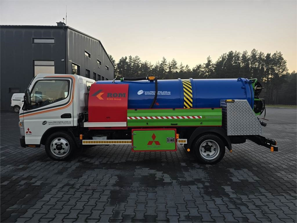 Mitsubishi ROM KOKS SMART COMBI WUKO HOT WATER FOR CLEANING S - Utility-/ Spesiell maskin: bilde 4 Mitsubishi ROM KOKS SMART COMBI WUKO HOT WATER FOR CLEANING S - Utility-/ Spesiell maskin: bilde 4