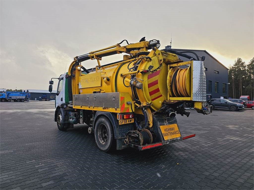 Volvo FULLER TANKERS 2008 WUKO for collecting liquid was - Vakuum lastebil: bilde 5 Volvo FULLER TANKERS 2008 WUKO for collecting liquid was - Vakuum lastebil: bilde 5