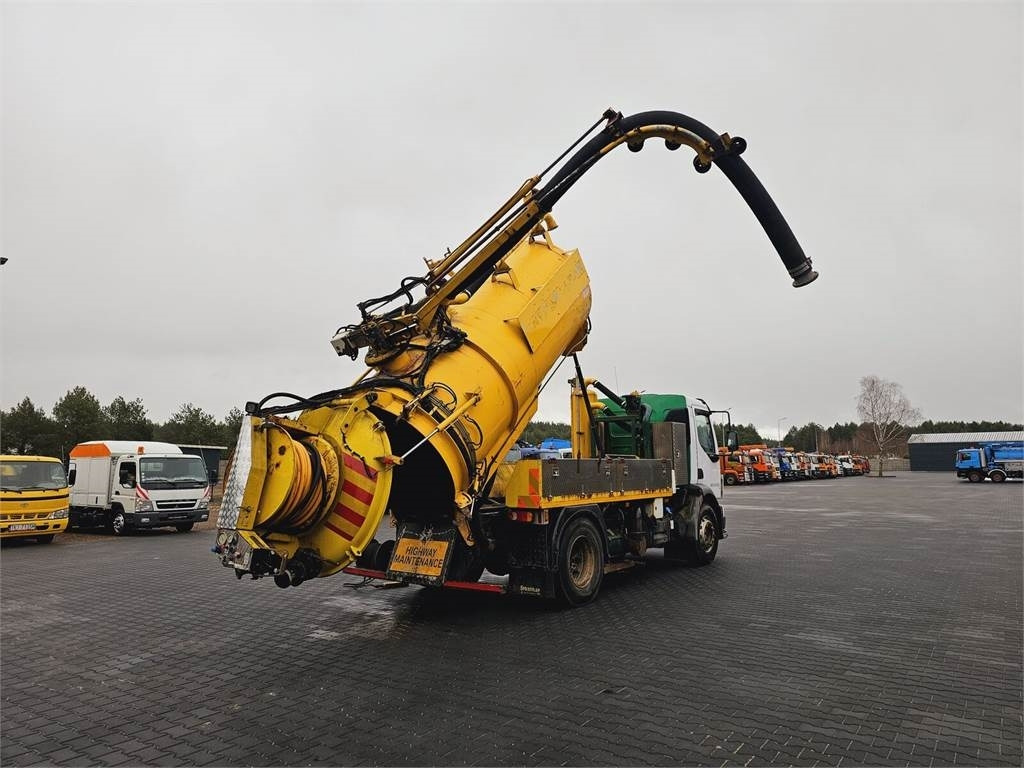 Volvo FULLER TANKERS 2008 WUKO for collecting liquid was - Vakuum lastebil: bilde 1 Volvo FULLER TANKERS 2008 WUKO for collecting liquid was - Vakuum lastebil: bilde 1