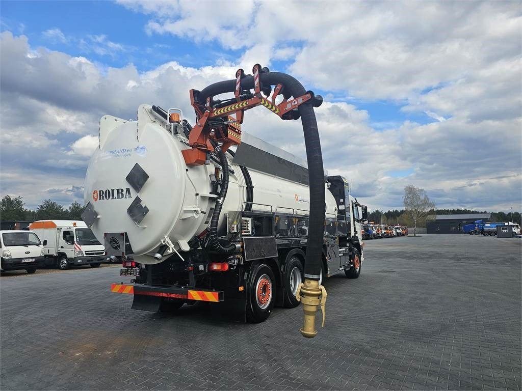 Volvo WUKO ADR ROLBA FOR CLEANING CHANNELS COMBI - Vakuum lastebil: bilde 3 Volvo WUKO ADR ROLBA FOR CLEANING CHANNELS COMBI - Vakuum lastebil: bilde 3