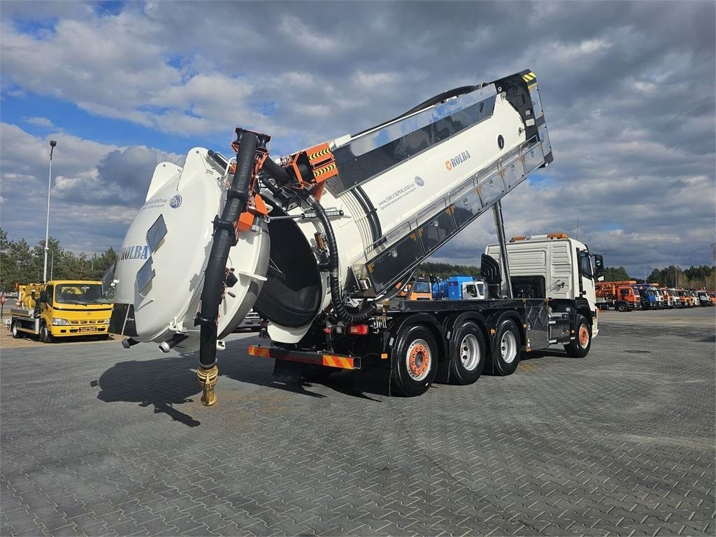 Volvo WUKO ADR ROLBA FOR CLEANING CHANNELS COMBI - Vakuum lastebil: bilde 2 Volvo WUKO ADR ROLBA FOR CLEANING CHANNELS COMBI - Vakuum lastebil: bilde 2