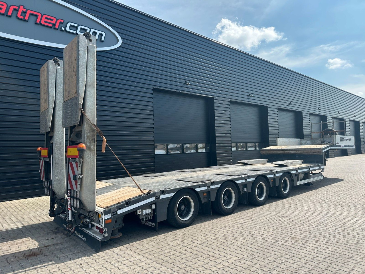 Faymonville Maxtrailer 4 achs tieflader / Zwangslenkung - Lavloader semitrailer: bilde 2 Faymonville Maxtrailer 4 achs tieflader / Zwangslenkung - Lavloader semitrailer: bilde 2