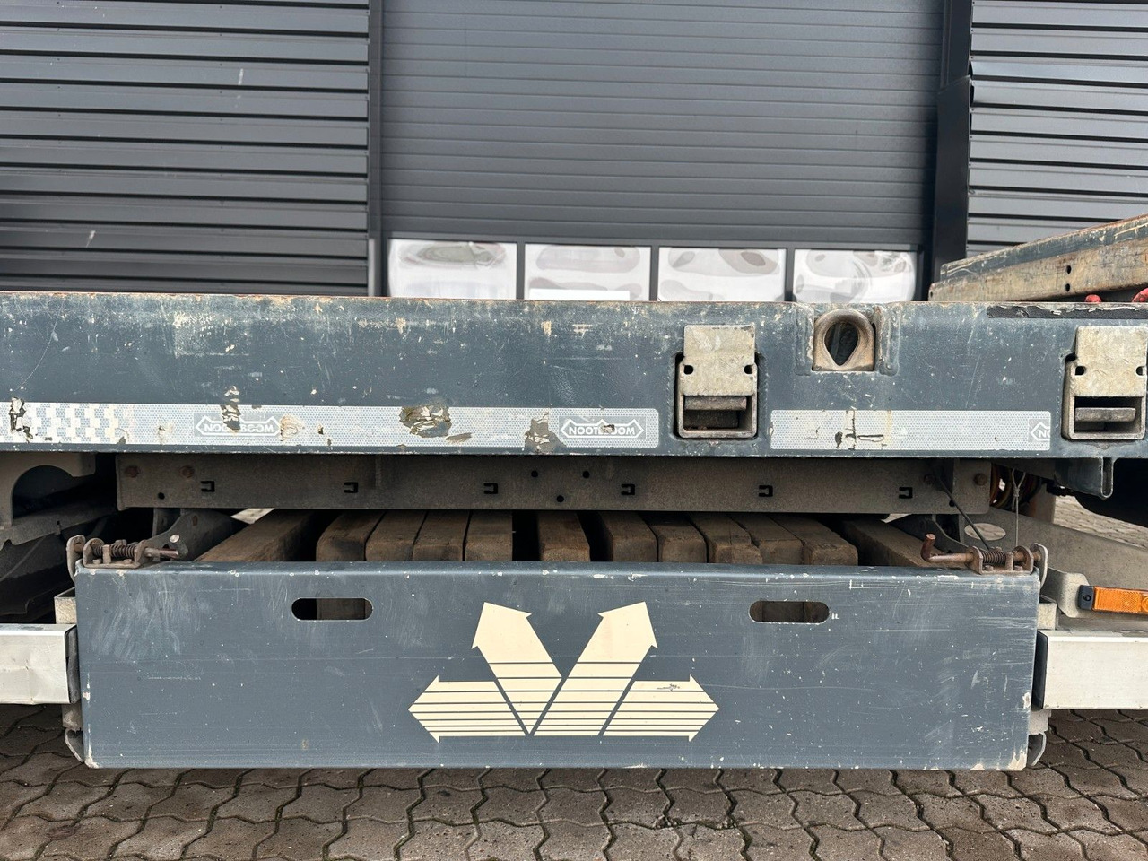 Nooteboom 4 achs Tieflader / Rampen / Ausziehbar - Lavloader semitrailer: bilde 4 Nooteboom 4 achs Tieflader / Rampen / Ausziehbar - Lavloader semitrailer: bilde 4
