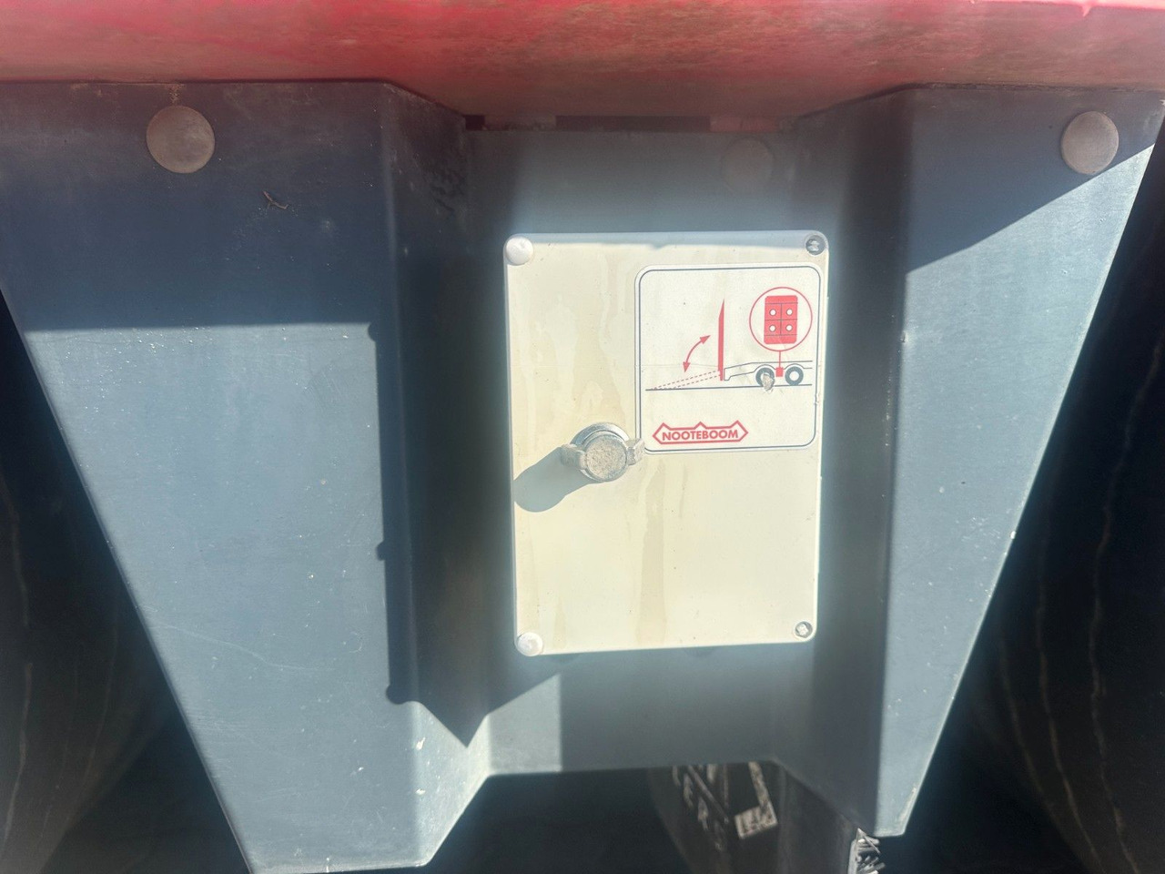 Nooteboom 4 achs anhänger / Doppelt rampen - Lavloader tilhenger: bilde 5 Nooteboom 4 achs anhänger / Doppelt rampen - Lavloader tilhenger: bilde 5