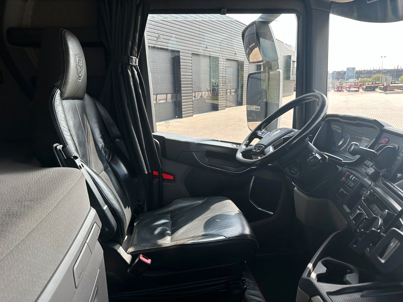 Trekkvogn Scania R 730 6x4 Scania R 730 V8 6x4: bilde 12 Trekkvogn Scania R 730 6x4 Scania R 730 V8 6x4: bilde 12