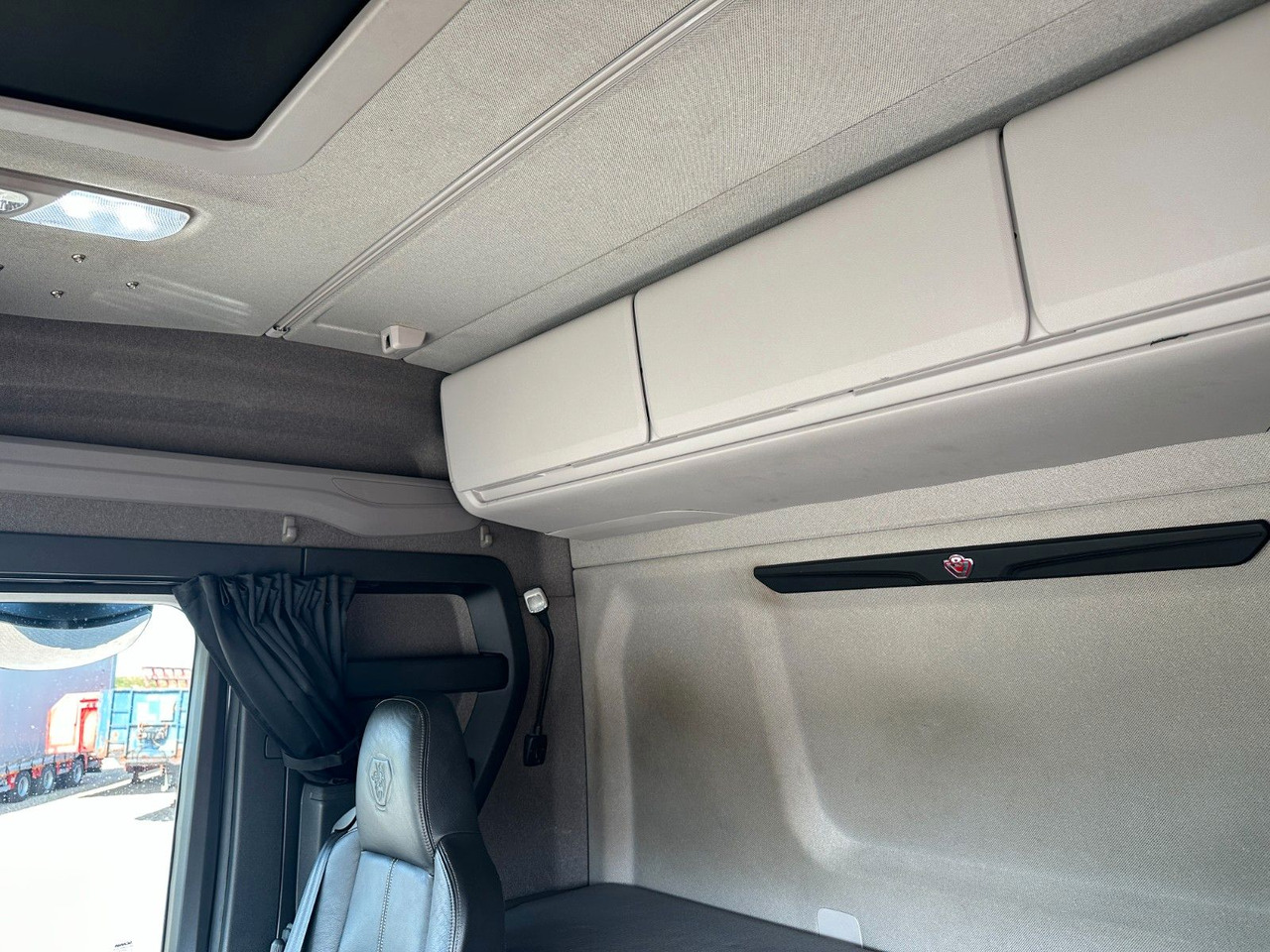 Trekkvogn Scania R 730 6x4 Scania R 730 V8 6x4: bilde 10 Trekkvogn Scania R 730 6x4 Scania R 730 V8 6x4: bilde 10