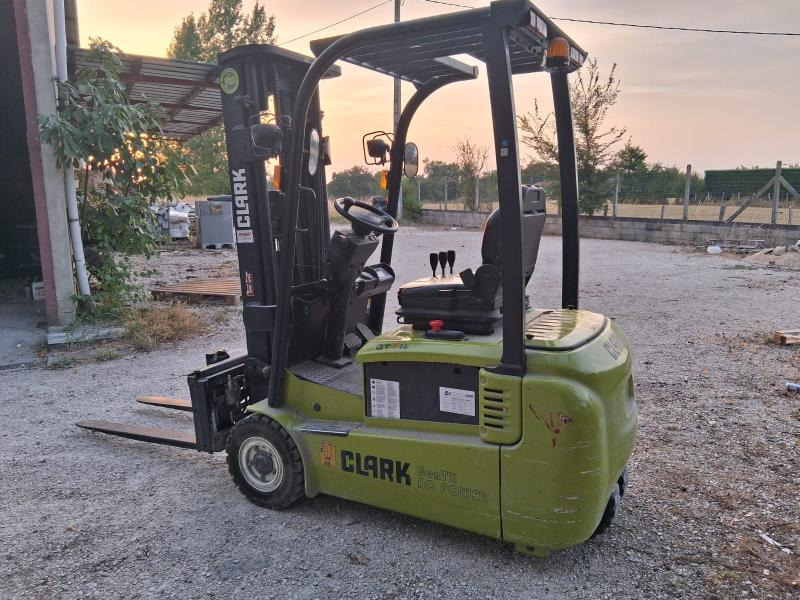 Clark GTX16 - El-truck: bilde 2 Clark GTX16 - El-truck: bilde 2