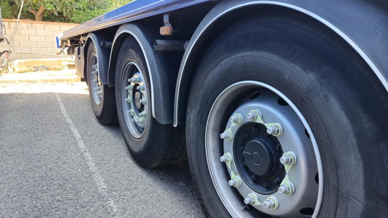 Fruehauf Plateau (Location / Rent) - Åpen semitrailer: bilde 5 Fruehauf Plateau (Location / Rent) - Åpen semitrailer: bilde 5