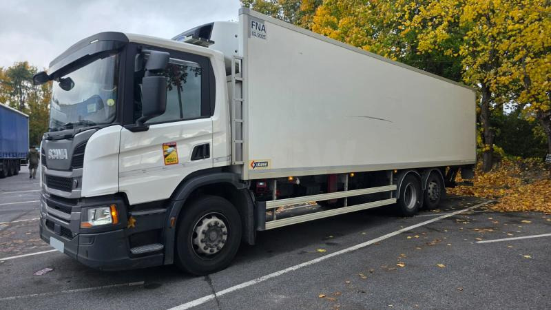 Scania P 320 - Lastebil med kjøl: bilde 4 Scania P 320 - Lastebil med kjøl: bilde 4