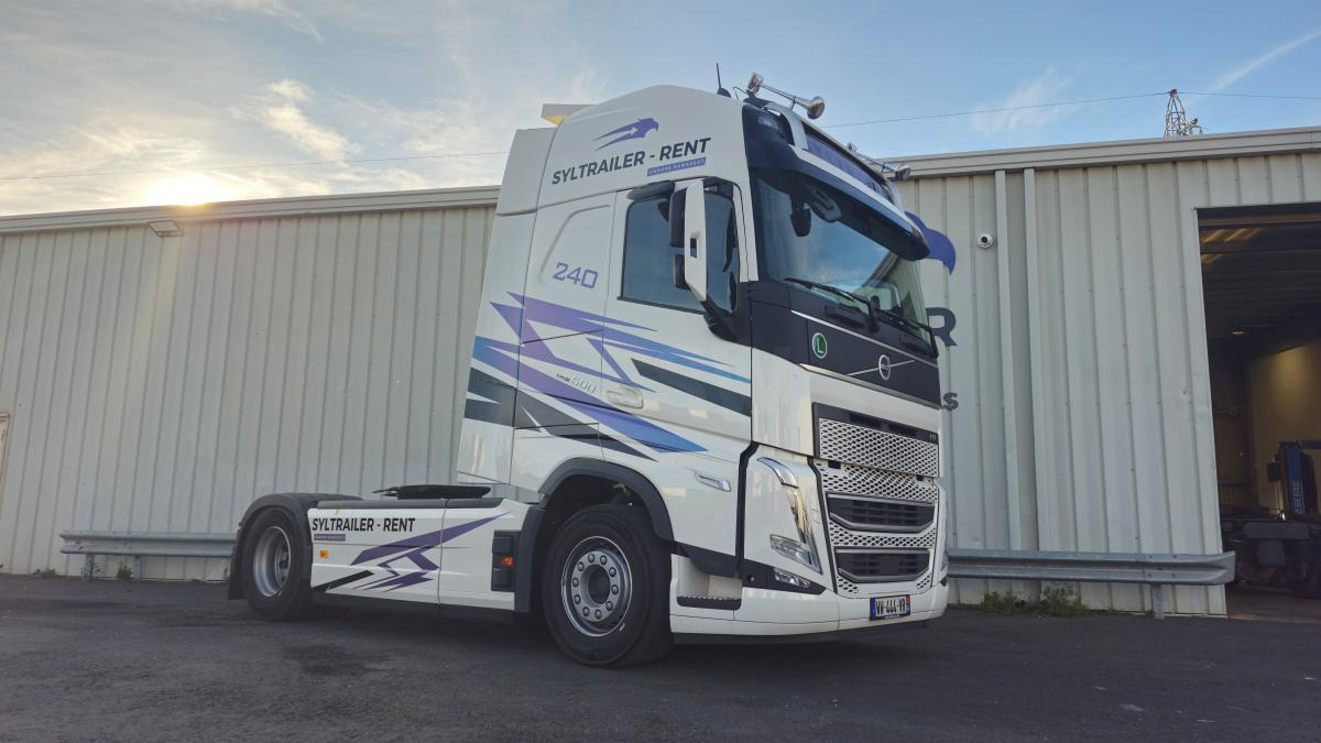 Volvo FH 500 Globetrotter XXL (Location / Rent) - Trekkvogn: bilde 1 Volvo FH 500 Globetrotter XXL (Location / Rent) - Trekkvogn: bilde 1