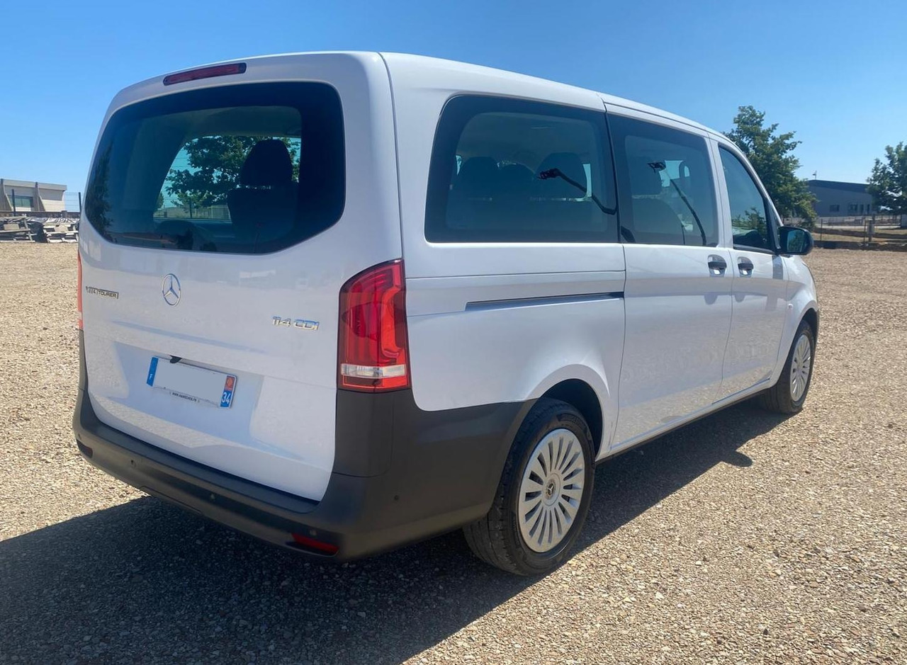 MERCEDES-BENZ Vito Tourer 114 CDI 136 Long Pro 9G-Tronic 8 Places - Persontransport: bilde 4 MERCEDES-BENZ Vito Tourer 114 CDI 136 Long Pro 9G-Tronic 8 Places - Persontransport: bilde 4