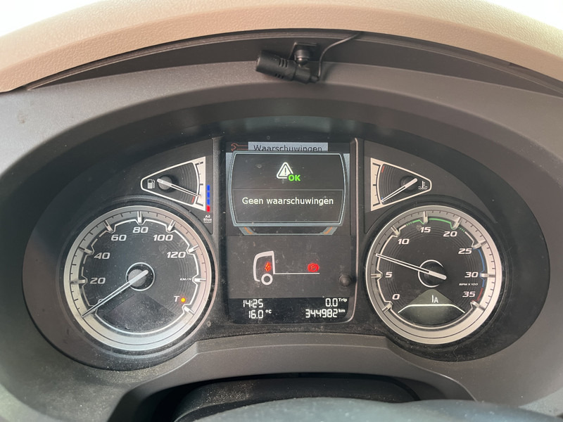 DAF LF 210 FA / 12 Ton / 344 dkm / Koffer / LBW / NL LKW - Skapbil: bilde 3 DAF LF 210 FA / 12 Ton / 344 dkm / Koffer / LBW / NL LKW - Skapbil: bilde 3