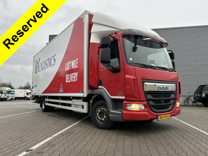 DAF LF 210 FA / 12 Ton / 450 dkm / Tacho V2 / Box / Laadklep / APK TUV 09-26 - Skapbil: bilde 1 DAF LF 210 FA / 12 Ton / 450 dkm / Tacho V2 / Box / Laadklep / APK TUV 09-26 - Skapbil: bilde 1