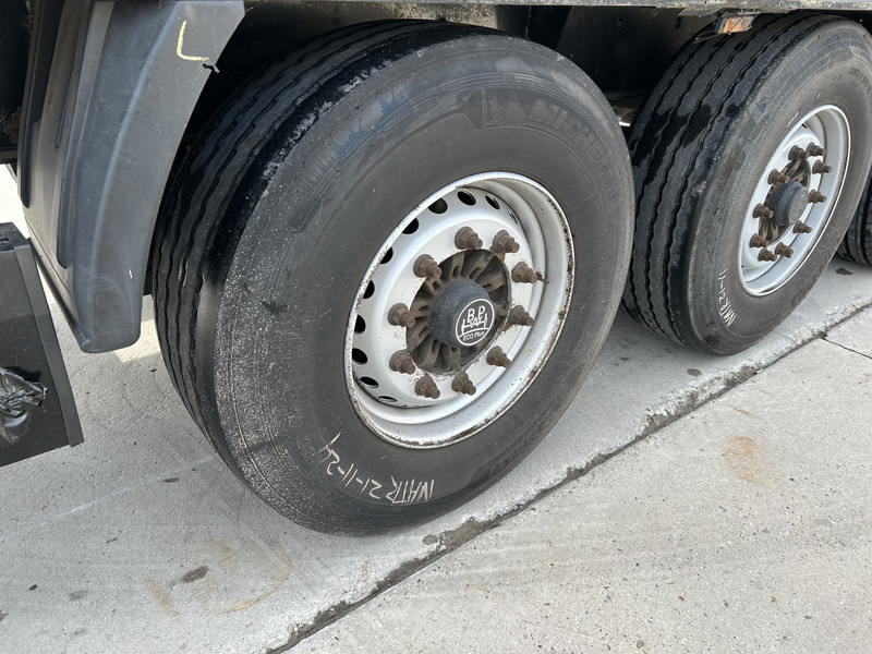 Krone DryLiner / Box Trailer / 3 Axle BPW Disk / APK TUV 12-25 - Skapsemi: bilde 5 Krone DryLiner / Box Trailer / 3 Axle BPW Disk / APK TUV 12-25 - Skapsemi: bilde 5