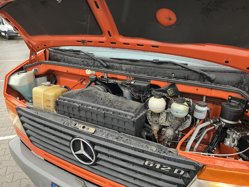 Mercedes-Benz Vario 612 D / Car - Machine Transporter 570 cm / Winch / Ramps / NL Truck - Transporter lastebil: bilde 3 Mercedes-Benz Vario 612 D / Car - Machine Transporter 570 cm / Winch / Ramps / NL Truck - Transporter lastebil: bilde 3