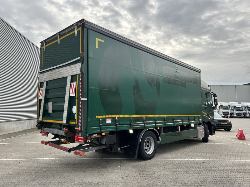 Renault T 380 Comfort / 820 dkm / Curtainside / Loadlift / APK TUV 02-26 - Kapellbil: bilde 2 Renault T 380 Comfort / 820 dkm / Curtainside / Loadlift / APK TUV 02-26 - Kapellbil: bilde 2