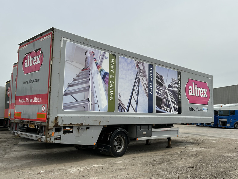 Renders ROC 12.10 City / Curtainside / Loadlift 2000 kg / NL Trailer - Gardintrailer: bilde 3 Renders ROC 12.10 City / Curtainside / Loadlift 2000 kg / NL Trailer - Gardintrailer: bilde 3