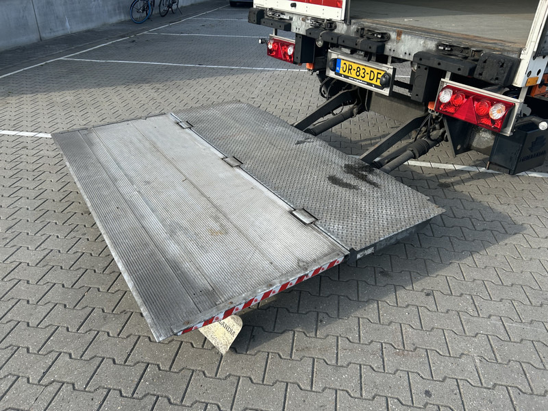 Schmitz Cargobull SCB S3B / Box / Loadlift / 2x Liftas / APK 03-26 - Skapsemi: bilde 5 Schmitz Cargobull SCB S3B / Box / Loadlift / 2x Liftas / APK 03-26 - Skapsemi: bilde 5