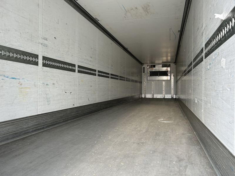 Schmitz Cargobull SCB S3B / Carrier Vector 1950 / Frigo Box / Loadlift / APK TUV 03-26 - Kjølesemi: bilde 3 Schmitz Cargobull SCB S3B / Carrier Vector 1950 / Frigo Box / Loadlift / APK TUV 03-26 - Kjølesemi: bilde 3