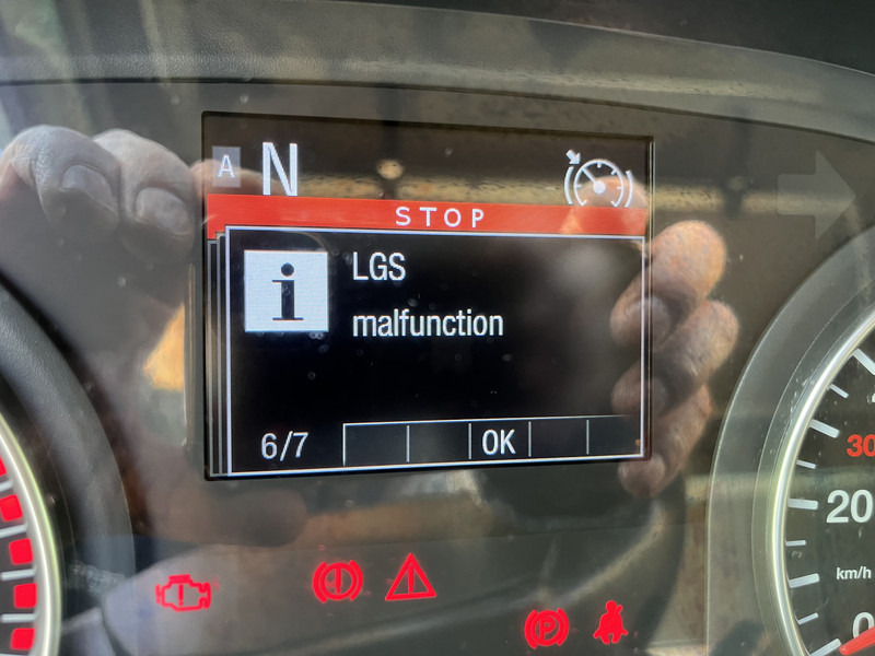 MAN TGX 18.460 XXL / Motor Defect -> Not Running / Retarder / 526 dkm / 2 Tanks - Trekkvogn: bilde 5 MAN TGX 18.460 XXL / Motor Defect -> Not Running / Retarder / 526 dkm / 2 Tanks - Trekkvogn: bilde 5