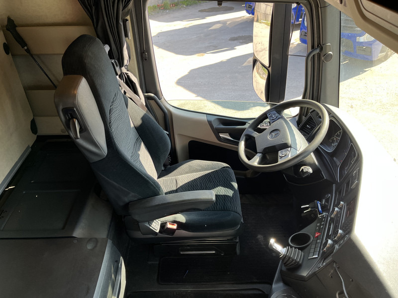 Mercedes-Benz Actros 1842 Streamspace / 945 dkm / 2 Tanks / NL Truck - Trekkvogn: bilde 3 Mercedes-Benz Actros 1842 Streamspace / 945 dkm / 2 Tanks / NL Truck - Trekkvogn: bilde 3