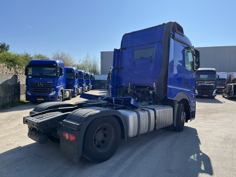 Mercedes-Benz Actros 1842 Streamspace / 945 dkm / 2 Tanks / NL Truck - Trekkvogn: bilde 2 Mercedes-Benz Actros 1842 Streamspace / 945 dkm / 2 Tanks / NL Truck - Trekkvogn: bilde 2