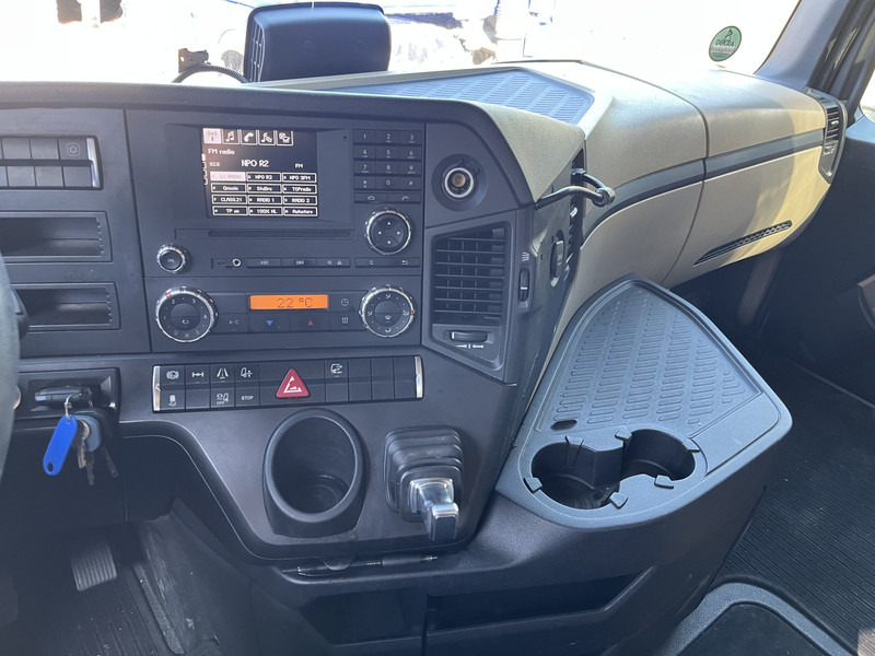 Mercedes-Benz Actros 1842 Streamspace / 945 dkm / 2 Tanks / NL Truck - Trekkvogn: bilde 5 Mercedes-Benz Actros 1842 Streamspace / 945 dkm / 2 Tanks / NL Truck - Trekkvogn: bilde 5