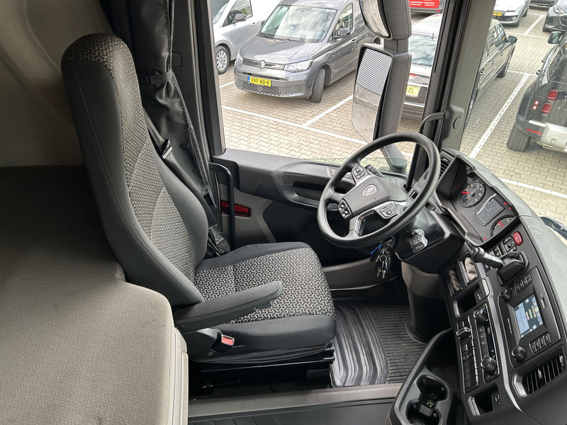 Scania R450 Highline / Retarder / 808 dkm / APK TUV 07-26 - Trekkvogn: bilde 3 Scania R450 Highline / Retarder / 808 dkm / APK TUV 07-26 - Trekkvogn: bilde 3