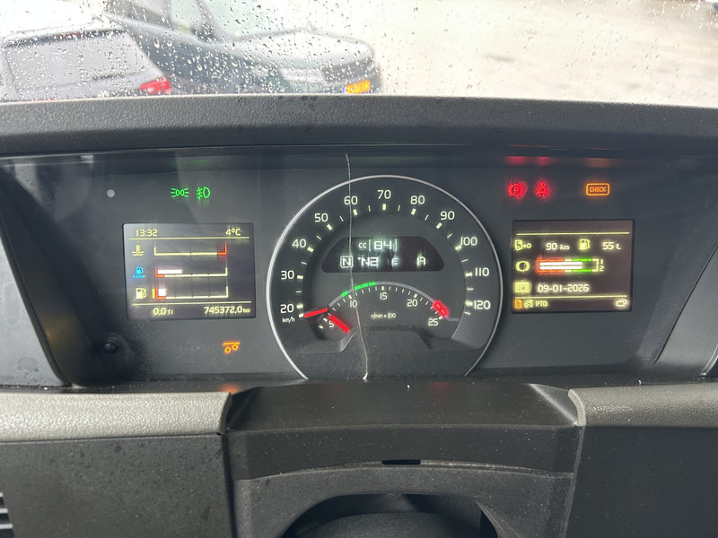 Volvo FH 460 Globetrotter / VDL Hooklift 25 Ton / 745 dkm / Stand Klima / 9 Ton Front Axle - Krokbil, Kranbil: bilde 4 Volvo FH 460 Globetrotter / VDL Hooklift 25 Ton / 745 dkm / Stand Klima / 9 Ton Front Axle - Krokbil, Kranbil: bilde 4