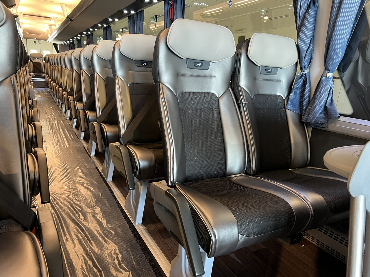 Turistbuss MAN Lions Coach R08 Euro 6E (Dark Edition): bilde 13