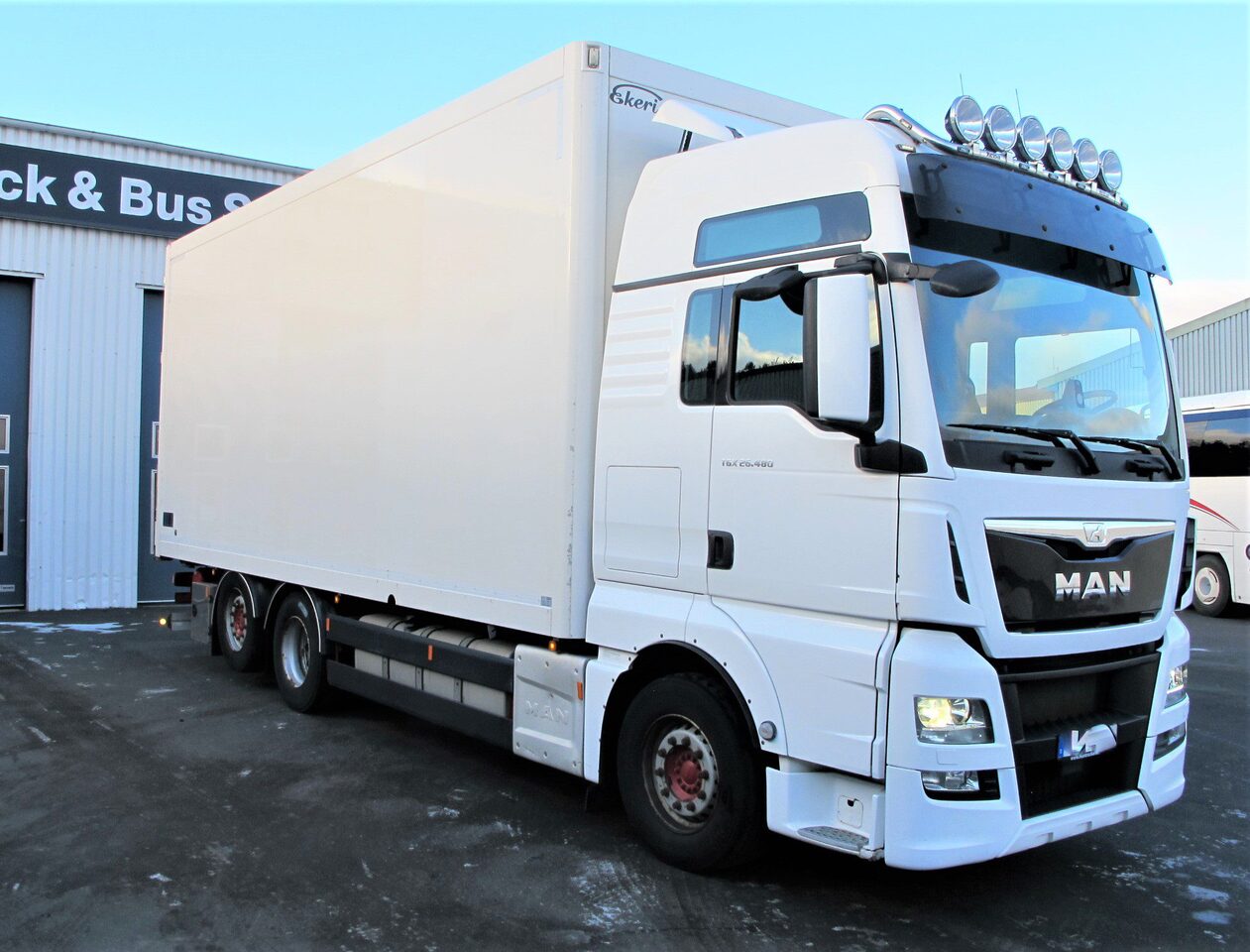 MAN TGX 26.480 6×2-4 Skåp/Fjärr - Skapbil: bilde 4 MAN TGX 26.480 6×2-4 Skåp/Fjärr - Skapbil: bilde 4