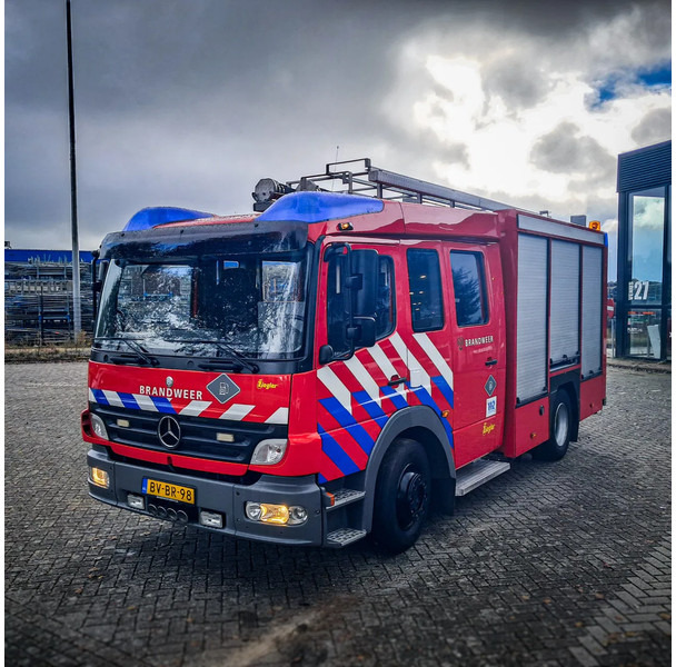 Mercedes-Benz NG 1626 V8 - Brannbil: bilde 3 Mercedes-Benz NG 1626 V8 - Brannbil: bilde 3