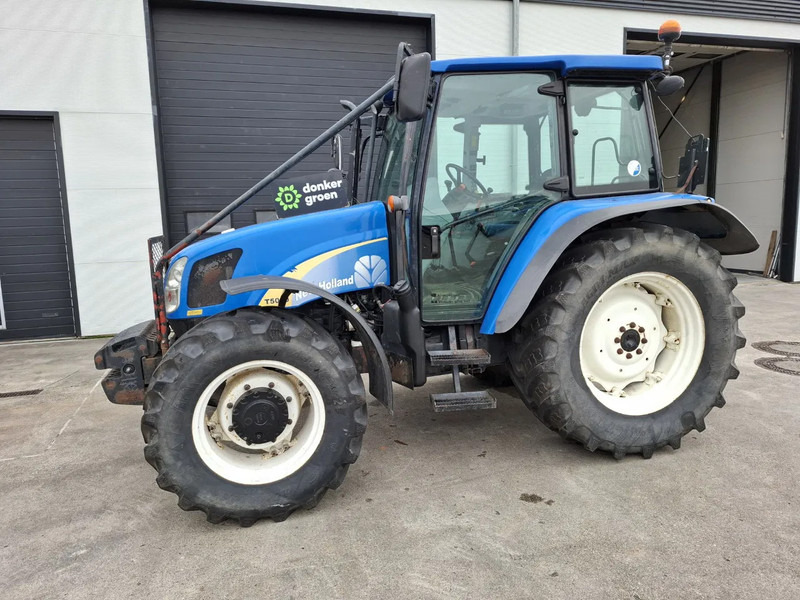 New Holland T5050 T5050 - Traktor: bilde 1 New Holland T5050 T5050 - Traktor: bilde 1