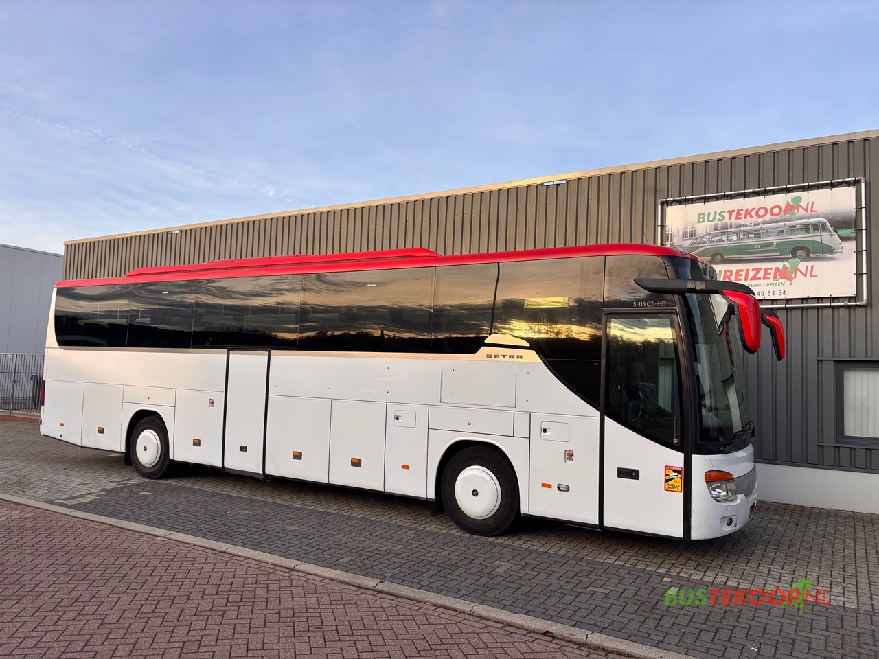 SETRA S 415GT-HD - Turistbuss: bilde 1 SETRA S 415GT-HD - Turistbuss: bilde 1