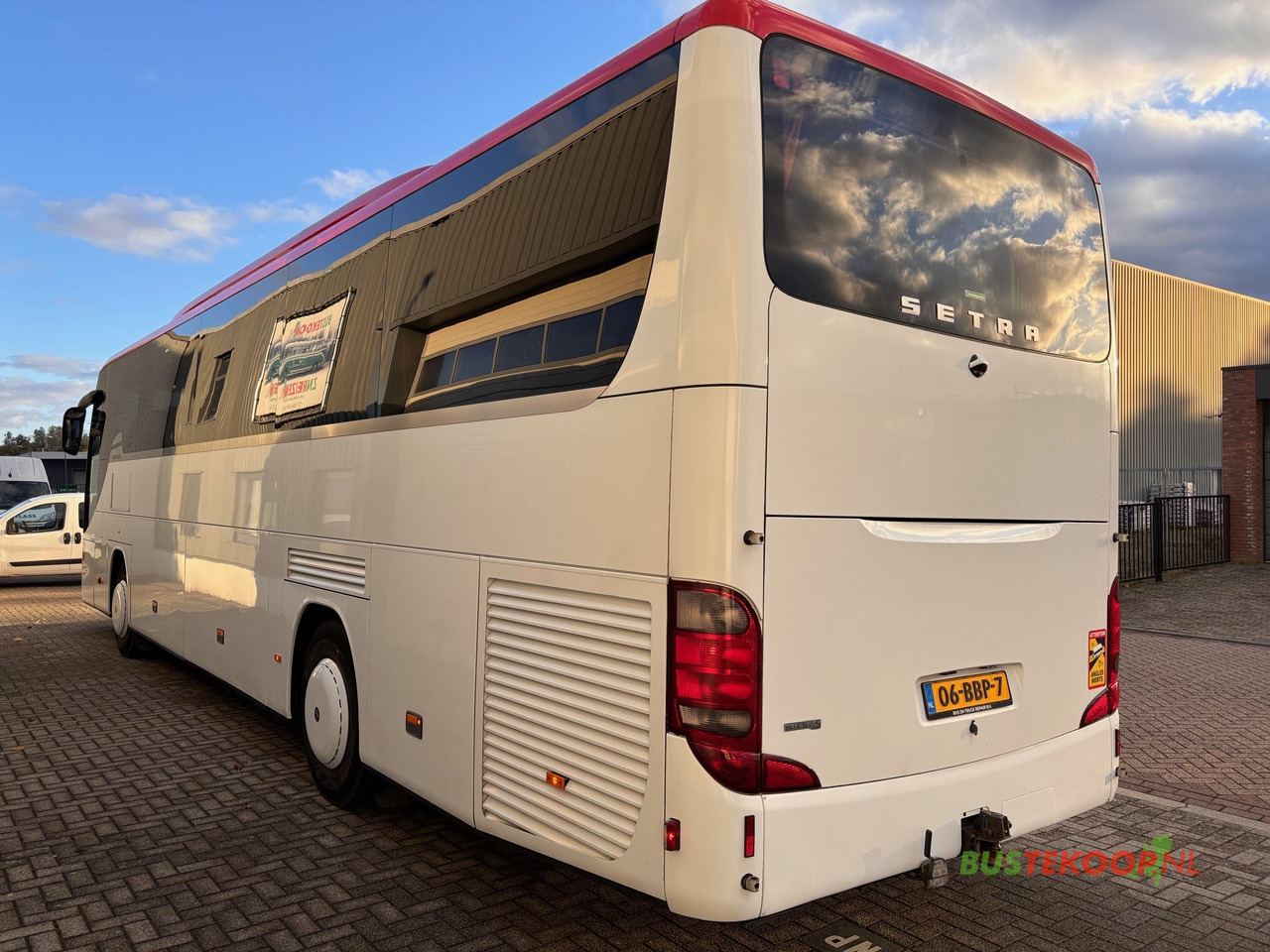 SETRA S 415GT-HD - Turistbuss: bilde 4 SETRA S 415GT-HD - Turistbuss: bilde 4