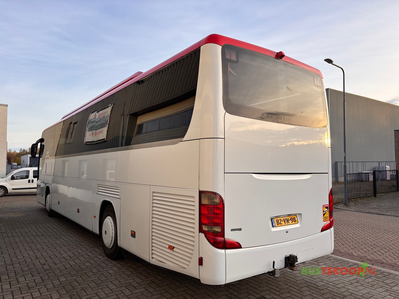 SETRA S 415GT-HD - Turistbuss: bilde 4 SETRA S 415GT-HD - Turistbuss: bilde 4