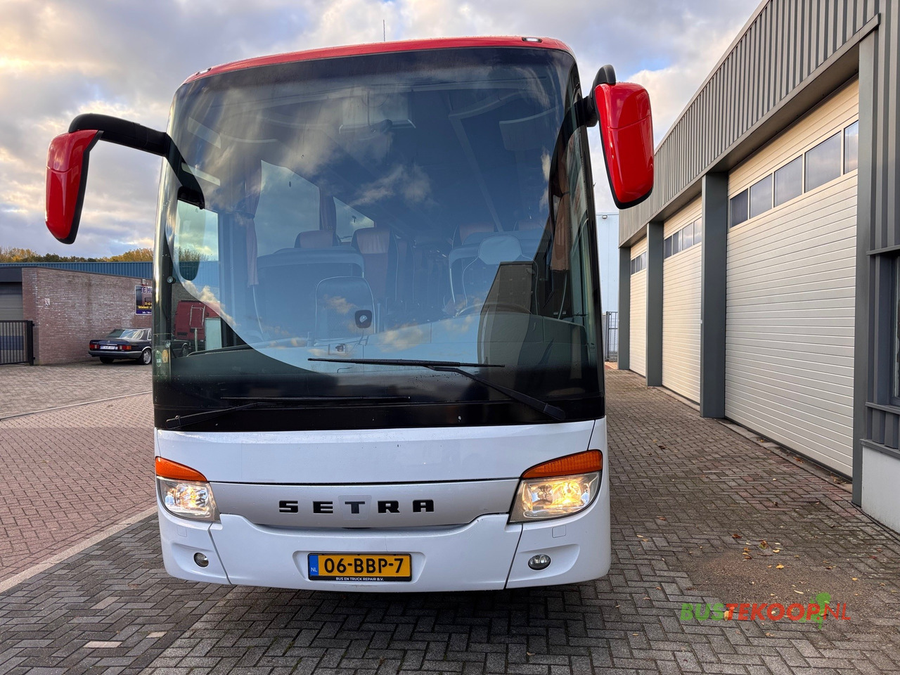 SETRA S 415GT-HD - Turistbuss: bilde 2 SETRA S 415GT-HD - Turistbuss: bilde 2